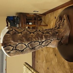 Jessica Simpson boots